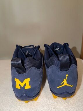University of Michigan Air Jordan Football Cleats - Navy and Maize Yellow